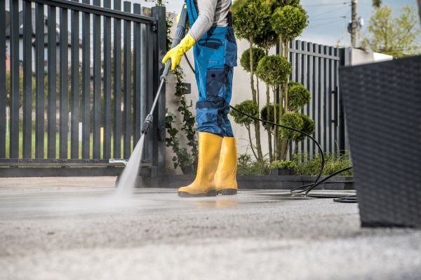 Driveway Power Washing in San Marcos