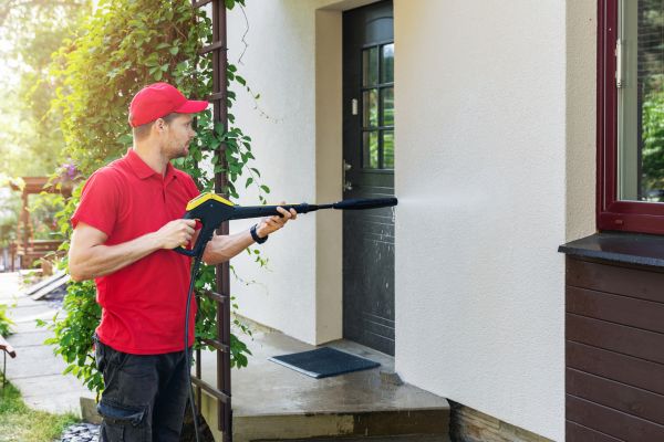 Cost of High Pressure Cleaning in San Marcos