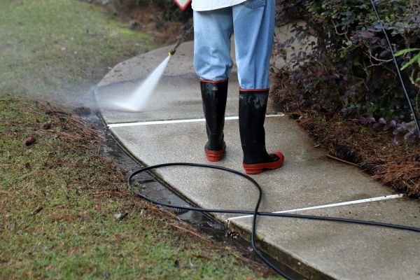 Sidewalk Pressure Cleaning in San Marcos