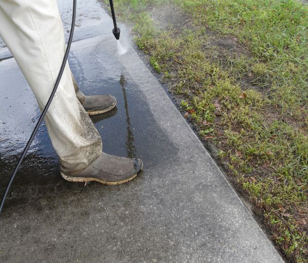 Cost of Concrete Slab Powerwashing in San Marcos
