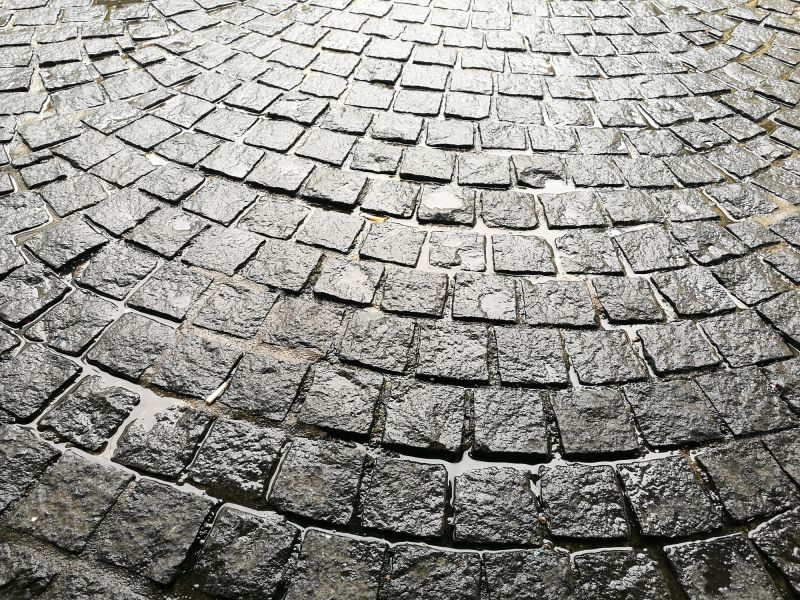 Concrete Walkway Staining